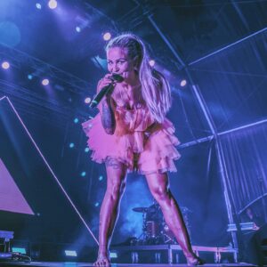 Áurea Instagram - fotografar a Aurea é incrível! 💜
.
.
.
.
.
.
.
.
. #aurea #loures #lifestyle #photo #photography #music #show