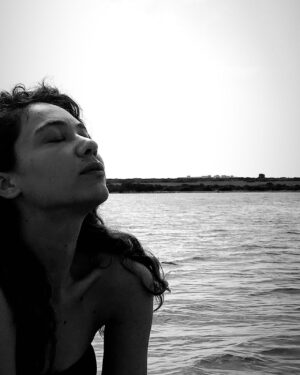 Çağla Özavcı Instagram - 🌞 loading .. #şimdionlardüşünsün 🤪