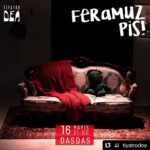 Çiçek Dilligil Instagram - Sezonun son oyunları.. #Repost @tiyatrodea with @use.repost ・・・ FERAMUZ PİS! DasDas'ta "Sezonun son oyunları" "Gerçek bir kahraman gücüyle değil, kalbiyle ölçülür" Feramuz, İstanbul Feriköy’de yaşayan Mardin göçmeni Süryani bir ailenin doğuştan özel gereksinimli en büyük çocuğudur. Feramuz’un ailesi bu eski apartman dairesinde, dışarıdaki kocaman dünya ile var olma savaşını sürdürürken, Feramuz da benzer bir savaşı büyülü gerçek dünyasında kendi yöntemleriyle vermektedir. İKSV'nin düzenlediği 24. İstanbul Tiyatro Festivali'nde prömiyerini yapan Feramuz Pis! farklı tiyatro biçimlerinin armonisiyle düş ve gerçeğin sınırlarını ortadan kaldırıyor. “Yardımcı Rolde En İyi Kadın” – Yeni Tiyatro Dergisi Emek ve Başarı Ödülleri “Yılın Oyun Yazarı” - Yeni Tiyatro Dergisi Emek ve Başarı Ödülleri Yazar: Sema ELCİM Yönetmen: Oğuz Utku GÜNEŞ Yardımcı Yönetmen: Ayşe AYTER Işık Tasarımı: Ayşe AYTER Dekor Tasarım: Makbule MERCAN Ses ve Müzik Tasarımı: Vehbi Can UYAROĞLU Kostüm: Oğuz Utku GÜNEŞ Dövüş Koreografisi: Çağdaş TEKİN Fotoğraf: Esra FISTIK Afiş: Acar ALPAY Oyuncular: Çiçek DİLLİGİL, Çağdaş TEKİN, Aybanu AYKUT, Batur BELİRDİ, Dilara MÜCAVİROĞLU / Melisa BERBEROĞLU, Ataberk ÖGE