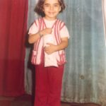Çiçek Dilligil Instagram - 2024 çocukluğum masumiyetinde olsan ya. Gülümseten, minicik şeylerle mutlu eden, temiz, yalansız- dolansız, çıkarsız, beklentisiz, savaşsız, bereketli, gülen çocuklar, huzurlu, güvenli, samimi, gerçek büyükler.. Devamı hak edenin içinden geçtiği, dilediği gibi olsun 🙏 Son günlerde en sarsıldığım mesele ama olsun, gene de güvenmek istiyorum sana 2024 🙏 Güzel gel.. Biz ailece seni kucaklamaya hazırız ❤️