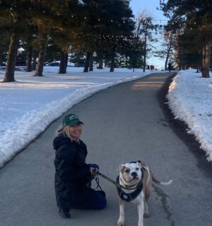 Élodie Routhier Instagram - Le beau Hunter en balade 🤎🥰