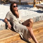 Özge Borak Instagram - Hadi bakalım yaz gibi güzel bir kış olsun. Yok, yok daha dönmedim. Az kaldığı için alıştırma yapıyorum.❣️ 📷 @dryhkn 😘