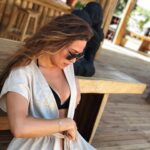Özge Borak Instagram - Hadi bakalım yaz gibi güzel bir kış olsun. Yok, yok daha dönmedim. Az kaldığı için alıştırma yapıyorum.❣️ 📷 @dryhkn 😘