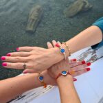 Özge Özberk Instagram - #kızkardeşlik💙 #sisterhood 🦋 #selimiye #marmaris 💦💦💦