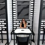 Özge Özberk Instagram - Burası da @matteblackcoffee . Bize eğlenceli geldi.. minik bi dükkan/kafe.. aynı zamanda kıyafetler de satıyorlar.. Biz foto çekip çıktık. Başka naapacağdık.. 💅🏻