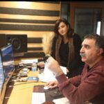 Özlem Tokaslan Instagram - Bu akşama güzel bir türkü bırakalım. Dinlemeyenler için ''Şu İzmir'den Çekirdeksiz Nar Gelir'' tüm dijital müzik platformlarında ve Özlem Tokaslan YouTube kanalında yayında!