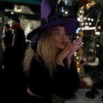 Üzel Kərimova Instagram - Neçə gündür qeyd edib bitirə bilmədik :) #happyhalloween