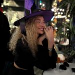Üzel Kərimova Instagram - Neçə gündür qeyd edib bitirə bilmədik :) #happyhalloween