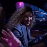 Üzel Kərimova Instagram - Cool hərəkətlər və sevilən bir musiqi yerinə çəkim arxası kadrlar daha çox isitdi qəlbimi. Daha havalı və reklam versiyasını görmək üçün istəsəniz @ula.sharbatovaa iş profilinə baxa bilərsizniz. Yaxın günlərdə paylaşacag. Ben bunu sevdim :) 💙💜