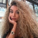 Üzel Kərimova Instagram - Günlər keçir.. Bizə qalır… O günlərin xatirəsi… 🎶🎶