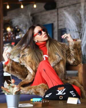 İnci Pars Instagram - 