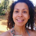 Cíntia Raquel Instagram - A veia da lancha... #historiasquemeaconteceram