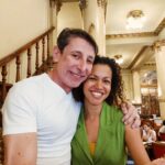 Cíntia Raquel Instagram - Edificamos muito nesse encontro em Buenos Aires... em maio agora vai fazer 30 anos de Castelo!