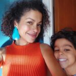 Cíntia Raquel Instagram - Usando o insta como antigamente para comemorar meus 43 anos que foi ontem mas não deu tempo de postar.