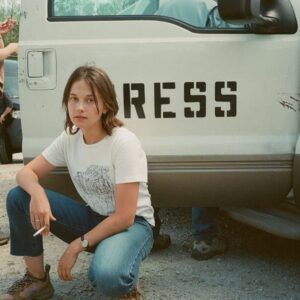 Cailee Spaeny Instagram - Taken by the one and only @karlglusman 

(Civil War is available to watch at home btw!)