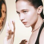 Cailee Spaeny Instagram - ✨ @bulgari Cabochon collection ✨ #bvlgari #BvlgariJewelry #BvlgariCabochon Photos by @brunoandnico_vanmossevelde