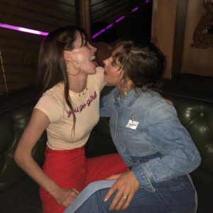 Caitlin Carver Instagram - Proud of my Lulu! 🐌