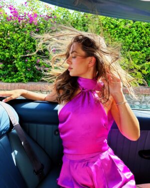 Caitlin Carmichael Instagram - bella Capri 💜