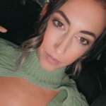 Caitlin Dechelle Instagram - are you on the naughty or nice list? 📋🎄✨❣️