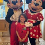 Caitlin McHugh Instagram - Can’t believe our Billy is 6 years old! He wanted a pirate themed birthday, so we did every pirate themed activity we could think of! We started by throwing a party for the children of @ifhomeless with @captainjacklive and balloons by @sysballoondesigns !! Instead of receiving gifts, Billy brought them to these very sweet new friends of his. Then we checked into our favorite off property hotel near @disneyland @hojoanaheim and had a proper balloon sword fight! Then we enjoyed dinner and a show at @piratedinnerca And as is tradition in our family, a birthday celebration at Disneyland! Are there any other local pirate themed things we could do that we missed?