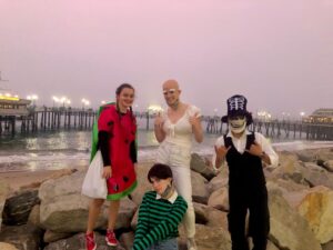 Cali Sheldon Instagram - There’s no clean like Mr. Clean 💖 hope everyone had a safe Halloween