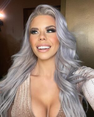 Callee Wilkerson Instagram - Good morning ☀️😁 from your @wowsuperheroes World Champion 

Glam squad: 
Makeup/styling @vixenbyversy @versypicone 
Hair color/maintenance @itzlizbliz 
Teeth whitening @we.whiten

.
.
.
.
#womenofwrestling #barbihayden #femalewrestlers #wowsuperheroes #abilenemaverick #prowrestling