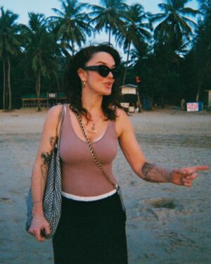Camélia Jordana Instagram - Back to joy, India, roots, kings and queens, music and FREE PALESTINE 🍉