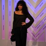 Camélia Jordana Instagram - Merci à toutes les magnifiques équipes de @seriesmania pour votre accueil et votre travail incroyable ! Cœur plein, tête remplie d’images magnifiques et de regards nouveaux et singuliers sur le monde. Ce festival est génial, j’ai pris une énorme vague de joie 🫶🏻 special thanks to l’ange @aitorbask 🫂❤️ Merci encore à @margauxbaralon d’avoir mené cette masterclass avec brio ! Merci aux équipes de l’ @ugc_lille_metropole de l’avoir si chaleureusement accueillie. Merci au public délicieux pour sa présence, c’était si bon de vous retrouver. Si vous voulez l’entendre, vous pouvez retrouver la masterclass sur YouTube. Aussi, impossible de remettre la main sur le nom de l’autrice de l’acrostiche - qui m’a émue aux larmes - offert pendant la masterclass par une femme formidable. N’hésitez pas si vous l’avez, peut-être même, si c’est vous 🥹❤️ Et sinon : CESSEZ LE FEU, LIBÉREZ LES OTAGES, STOP KILLING INNONCENTS @laculturepouruncessezlefeu 🕊️