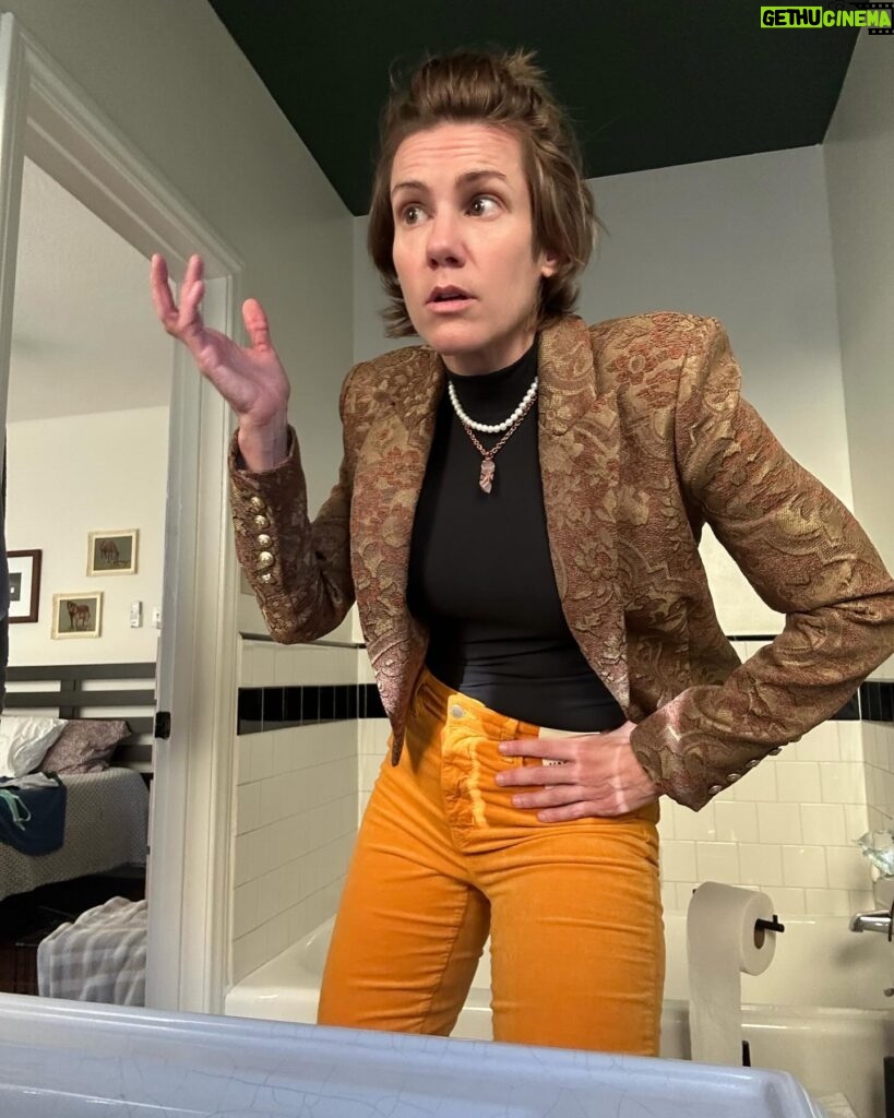 Cameron Esposito Instagram - 🗣️👀