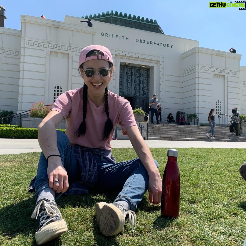 Cameron Esposito Instagram - Happy Anniversary to Katy, who smiles • wild stat: for ppl with bipolar disorder (like me!) 9 out of 10 marriages end in divorce. Mood swings and erratic behavior are tough on everyone & Katy rules bc she takes excellent care of herself