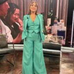 Camila Raznovich Instagram - Grazie per una splendida domenica passata insieme …. #kilimangiaro #tvshow #travelshow #rai #television #sunday