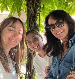 Camila Raznovich Instagram - The party on Saturday … auguri amore mio ❤️ #sole #12 #openingseason2024 #countrylife #buildingmemories #friendsreunion #oltrepo