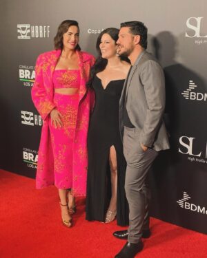 Camilla Belle Instagram - Foi uma honra e alegria co-host a abertura do @hbrfilmfest com @reynaldogianecchini, e poder celebrar o cinema Brasileiro!! Até rolou um forro com @bandafalamansa🎉🇧🇷🥂 It was an honor co-hosting opening night of the Hollywood Brazilian Film Festival and celebrating Brazilian Cinema!!