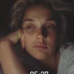 Camille Lou Instagram - C’était il y a presque un an 🤣 et vous comprendrez pourquoi j’étais si fatiguée ce soir dans les deux prochains épisodes des Combattantes sur @tf1 !