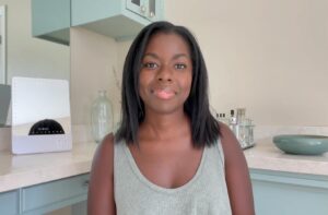 Camille Winbush Instagram - My favorite glam tool by @rikilovesriki🪞You must get one (or more) for yourself lol. Use my code: CAMILLESWINBUSH10 for something special at checkout 😉 #Litbyriki #rikibabe 

https://glnk.io/r63m/camilleswinbush