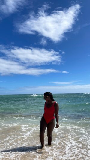 Camille Winbush Instagram - Aloha 🌺