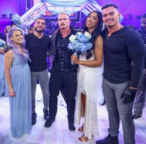 Candice LeRae Instagram - Happy Anniversary to the Jim to my Pam, the Bandit to my Chilli, the Carl to my Ellie, the Jack to my Sally, the Peter to my MJ- @johnnygargano 

I can’t believe 7 years ago we were getting married and packing up to move in with Tommaso in Orlando. I can’t believe I get to call you my husband and watch you be the best dad ever. Cheers to 7 years. I love you in every universe 3000. 💚
