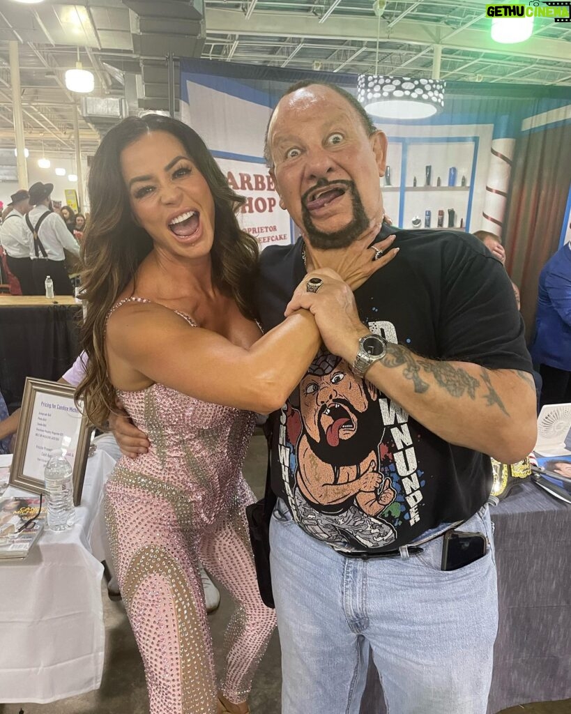 Candice Michelle Instagram - Fun Fact: The first ever live event I went to was in Wi at the Bradley Center. We had seats on the exit row and I was about 8yrs old. The Bushwackers came out and I loved this tag team. He saw me and I raised my tiny hand and he high fived me. Little did he know he tagged me in. I still love @bushwhackerluke and RIP his partner!!