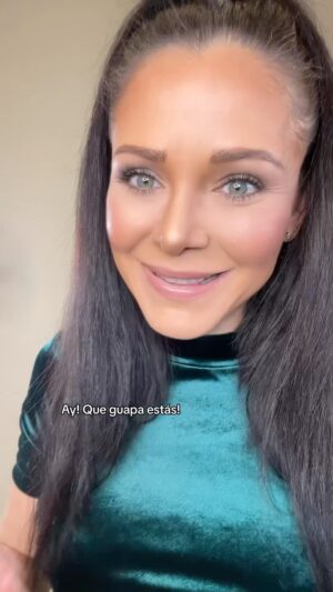 Candy Montesinos Instagram - POV: Coincides con esa conocida envidiosa, que se toma atribuciones que no le has concedido!  #acting #actuación #actriz #actress #retodeactuación #actúaconcandy  #candymontesinos #actrizvenezolana #netflixenespañol  #actuaresnoactuar #toactisnottoact #pov #envidiosa #confianzuda