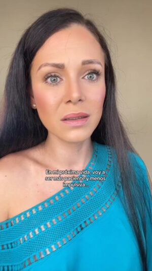 Candy Montesinos Instagram - POV: Tu mente y tus pensamientos negativos hacia ti misma, pueden ser el verdadero problema! Busca ayuda!  #acting #actuación #actriz #actress #retodeactuación #actúaconcandy  #candymontesinos #actrizvenezolana #netflixenespañol  #actuaresnoactuar #toactisnottoact #pov #psicología #pensamientosnegativos #amorpropio #autoestima