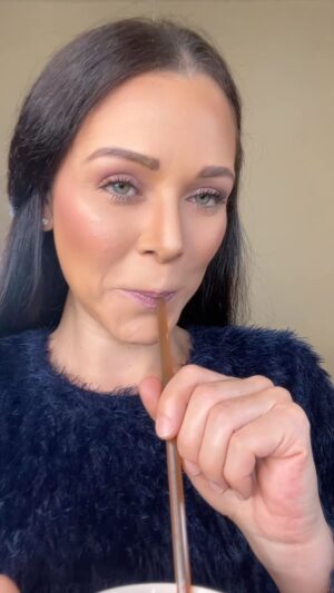 Candy Montesinos Instagram - Sola, no es lo mismo que soltera 😂🫠 #acting #actuación #actriz #actress #retodeactuación #actúaconcandy  #candymontesinos #actrizvenezolana #netflixenespañol  #actuaresnoactuar #toactisnottoact #pov #soltera #humor #risas