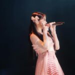 Candy Wong Ka Ching Instagram - - 原來咁快過了一星期🥹 Missing the stage and all of youuuuu ❤️‍🔥 - 尋日終於有時間開哂啲drive逐張相睇 然後發現好多側面相 所以決定來個側面大匯集👊🏻 （已跟出場序😛） 辛苦 @hyching @lamkiukiu @samwill.yau 幫我哋影咁多相🫶🏻 特別鳴謝《說好的未來》張相嘅攝影師 @candywong_officialfansclub 🥹🤍 多謝你哋俾我偷張相黎po~~ - 另外 聽晚想開個艾豬拉闊（不是prank) 大家有咩想問 有咩想我講 歡迎留言：）