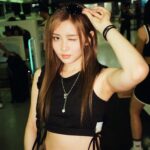 Candy Wong Ka Ching Instagram - Random update~%*🗓️—黑髮前後💇🏻‍♀️ Pic 1&2 : @_marifemarife_