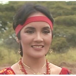 Caridad Canelón Instagram - La Guajirita, telenovela escrita por mi querida y recordada, Ligia Lezama.

Ay Dios, encontré esta foto y recuerdo cuánto lloré en esa telenovela con Analía (nombre de la Guajirita). Personaje lleno de pureza, candor y autenticidad, lo que la convierte en uno de los personajes más hermosos y conmovedores que me ha tocado interpretar...

Déjame en los comentarios si viste está telenovela y qué recuerdas de ella?

✨✨✨

#laguajirita
#tbt #telenovelas #telenovelalaguajirita #telenovelasvenezolanas 
#RCTV 
#tubitv

.