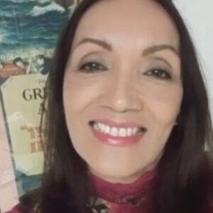 Caridad Canelón Instagram - Caridad Canelón te invita a disfrutar de la Obra el Futuro, una nebulosa. 
“El Futuro" es una pieza teatral cargada de honestidad, humor, ternura e interrogantes dirigida por Sara Valero y con actuaciones del elenco Juvenil de la Escuela. 🎭

⬇️Funciones en el Centro de Arte los Galpones: 
🗓️Sábado 02 de julio a las 3:00pm🕛
🗓️Domingo 03 de julio a las 11:00am🕛 

🗣️Adquiere tu entrada a través del DM de Instagram de la Escuela y podrás cancelarla por PayPal / zelle o pago móvil. 

✨Con tu entrada apoyas a seguir creando Posibilidades en la comunidad de Petare.🤝🏾

🔔¡Te esperamos!🔔

#escuela #escuelainfantil #escueladeteatro #escueladeteatromusical #schooloftheatre #school #schoollife #apoyo #apoyoescolar #theatre #theatrelife #theatreproduction #theatreeducation #petare #petarefc #education #educationpositive