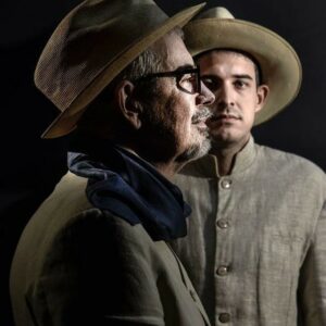 Caridad Canelón Instagram - #CasasMuertasLaObra A petición del público SOLO TRES FUNCIONES MÁS. Mañana SÁBADO a las 4: PM
Y el DOMINGO 11:00 AM y 4:00 PM
En el @cculturalchacao 
Te esperamos!!! "Casas Muertas" de Miguel Otero Silva, en versión para teatro de @janvidalr 
Dirección: @javiervidalpradas
Producción: @evelinnavaproducciones
Las espectaculares fotos son del maestro @mauriciodonelli