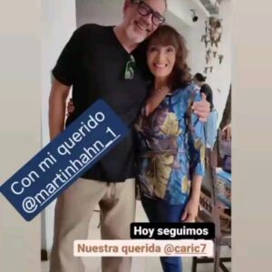 Caridad Canelón Instagram - Aquí feliz con mis queridos @soymariale  @antoniodelli y @martinhahn_1 (2da foto) agradecida por su invitación a participar como actriz invitada en el seriado @viviryconvivirvenezuela con el personaje "Cristina".

Vivir y Convivir 
Escrito y dirigido por Martín Hahn

Elenco: @soymariale @stephycardone @igualitaquetu 
@igualitoquetu @gala_antonieta 
@claudiamercedesrojas @grecia.augusta 

Producción: @marcogodoy6 

Equipo Técnico:
@canuto07
@soybetolo
@soymariamolina
@zahensa
@alex.mujica
@gorettivc
@debbieblanco_oficial

Dirección de arte:
Carlos Medina
#actriz #actor #viviryconvivirvenezuela
#backtowork