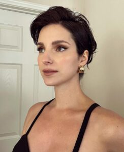 Actress Carla Baratta HD Instagram Photos and Wallpapers May 2022