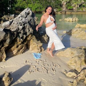 Carla Esparza Instagram - It’s a boy!!!💙💙💙😍
Celebrating our babymoon (our last solo trip before welcoming our little one) here at the gorgeous @grottobaybeachresort , but excited for our biggest adventure of all, parenthood!🥰💙 #paradise #bermuda #babymoon #grottobaybeachresort