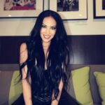Carla Harvey Instagram - A little California a whole lotta rock n roll, just what the doctor ordered 🥃#sunsetmarquis #hollywood #tilnexttime #blackhair #blackleather